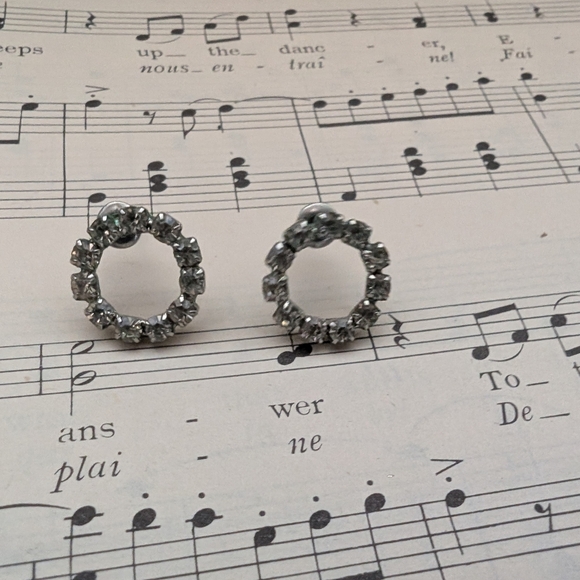 Vintage Silver Crystal Hoop Earrings - Picture 6 of 7